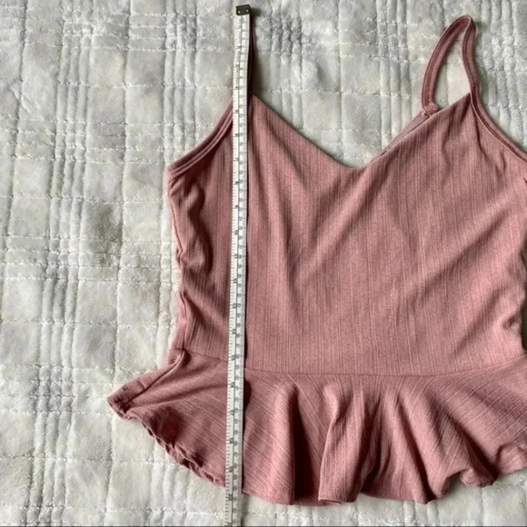 Mauve Pink Cropped Tank - Picture 5 of 5